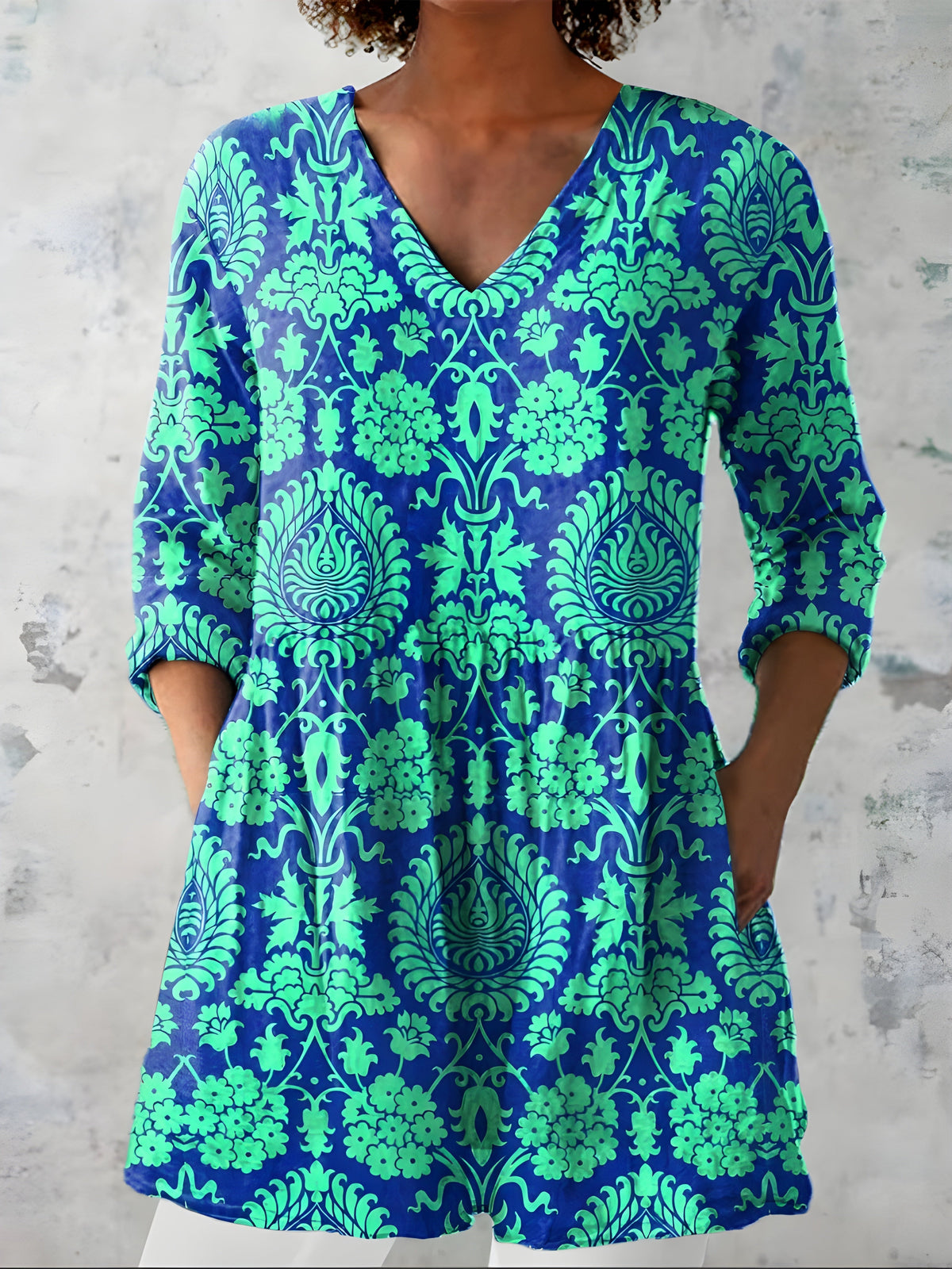 Marlee | Blusa Lunga con Scollatura a V