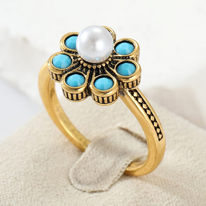 Anello Elegante in Perla Turchese con Fiori