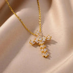 Collana Croce in Zirconia Argento Senza Tempo