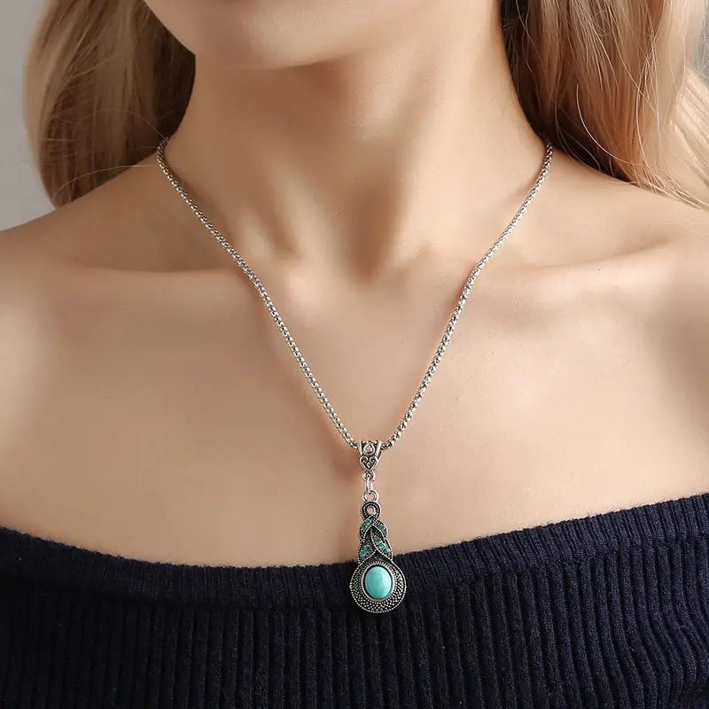 Set di Collana e Orecchini Eleganti Turchesi