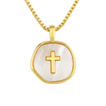 Collana a Croce con Conchiglia Seraphine