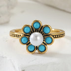Anello Elegante in Perla Turchese con Fiori