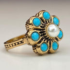 Anello Elegante in Perla Turchese con Fiori