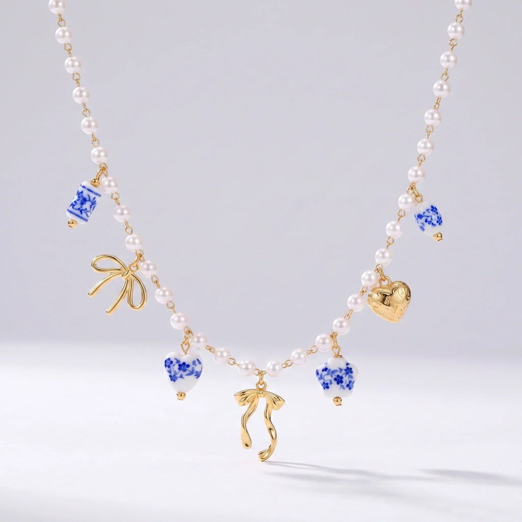 Collana di Perle, Fiocchi e Ceramica