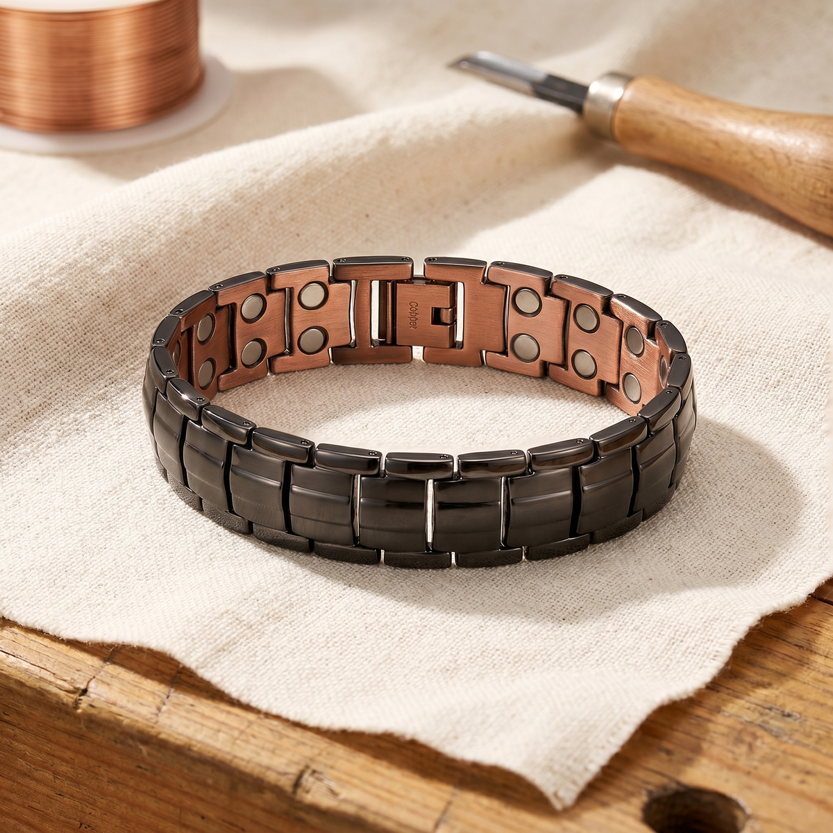 Bracciale in Rame Ocra da Uomo di Elena