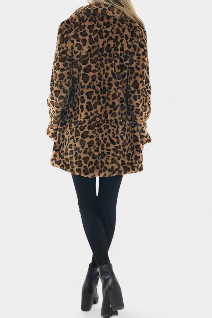 Nadine | Cappotto lungo con cappuccio in peluche