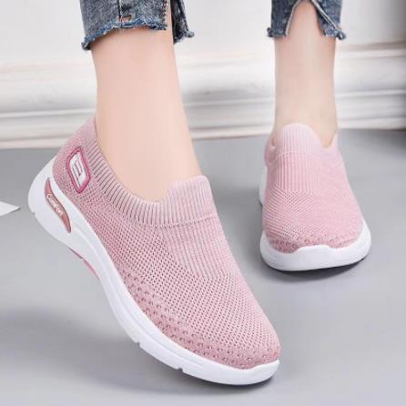 Scarpe per il dolore ai piedi Sayaka