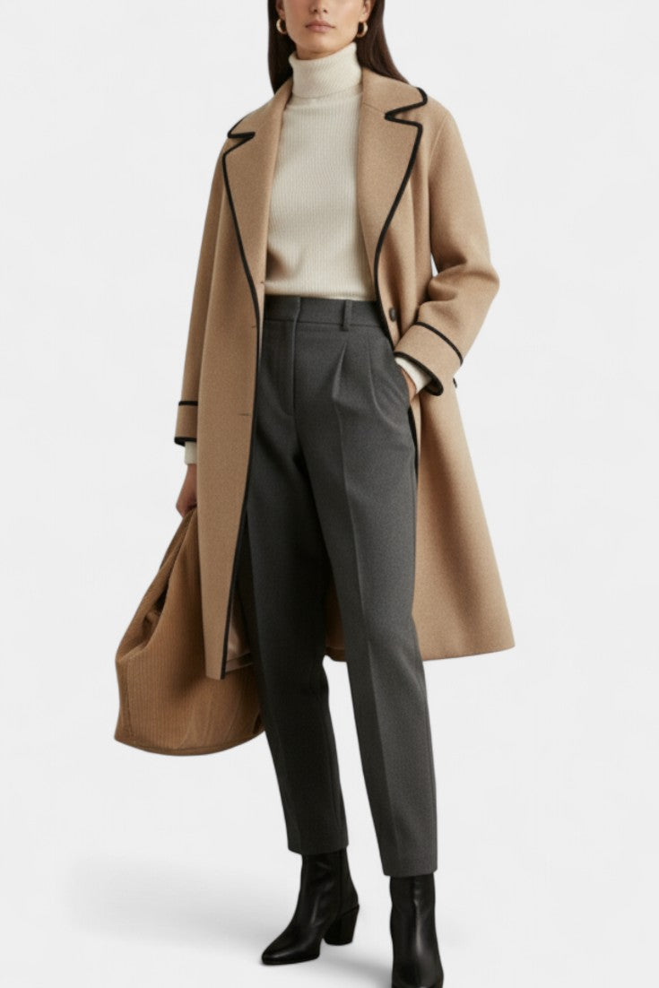Maura | Cappotto Statement con Collo Largo