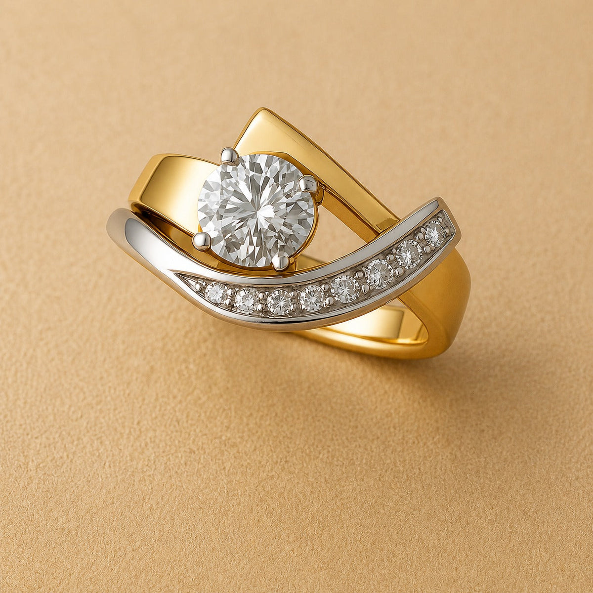 Anello Artistico a Due Toni